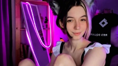 Hot amateur webcam teen masturbates for their fans