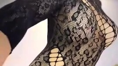 PUSSY BABE BRUNETTE masturbating