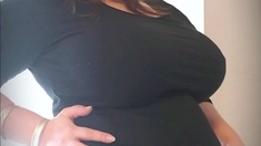 Amateur super hot brunette masturbating 3 mp4