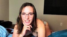 Miss Malorie Switch - GF Gives Handjob Describing You