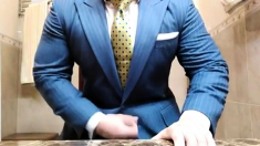 Str8 daddy jerking off in suit