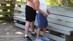 Gordito se la mete a abuelo en publico